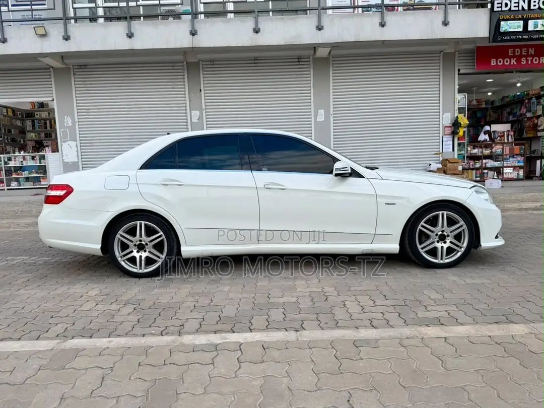 Mercedes-Benz E250 2013 White