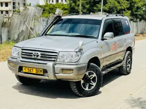 Toyota Land Cruiser 100 VX 4.2 DT Automatic 2005 Silver