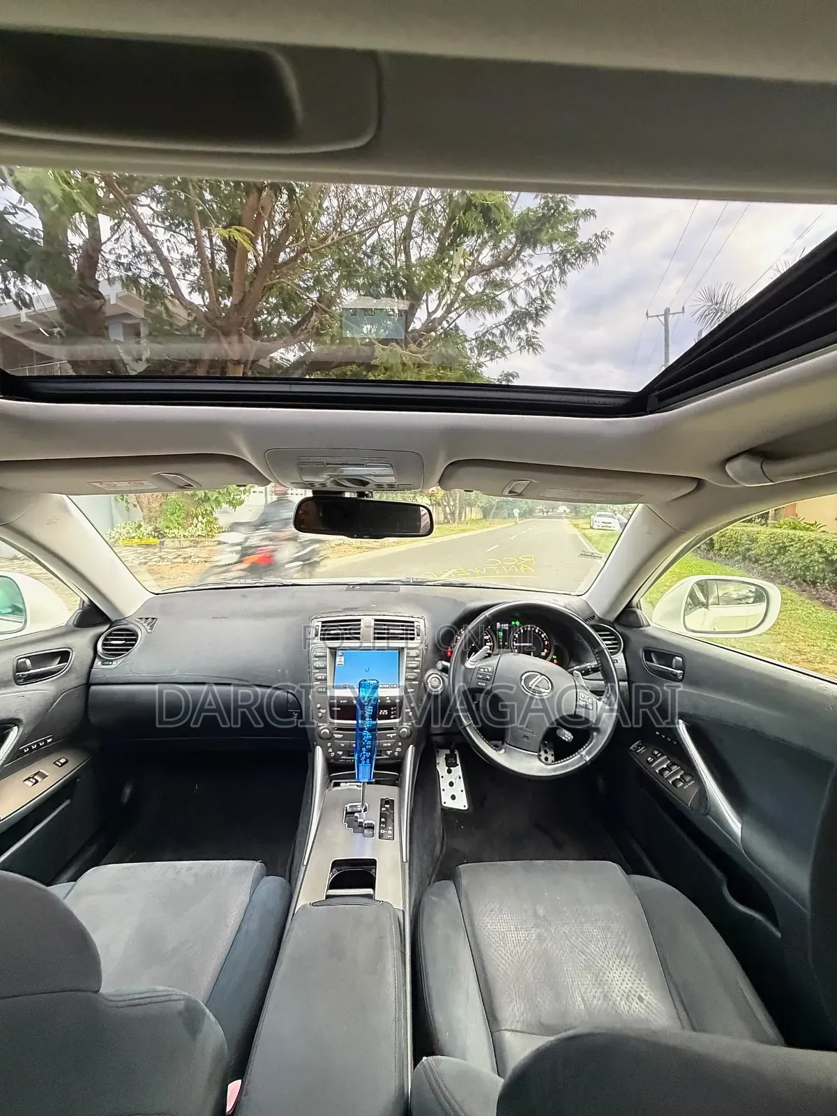 Lexus IS 2009 White