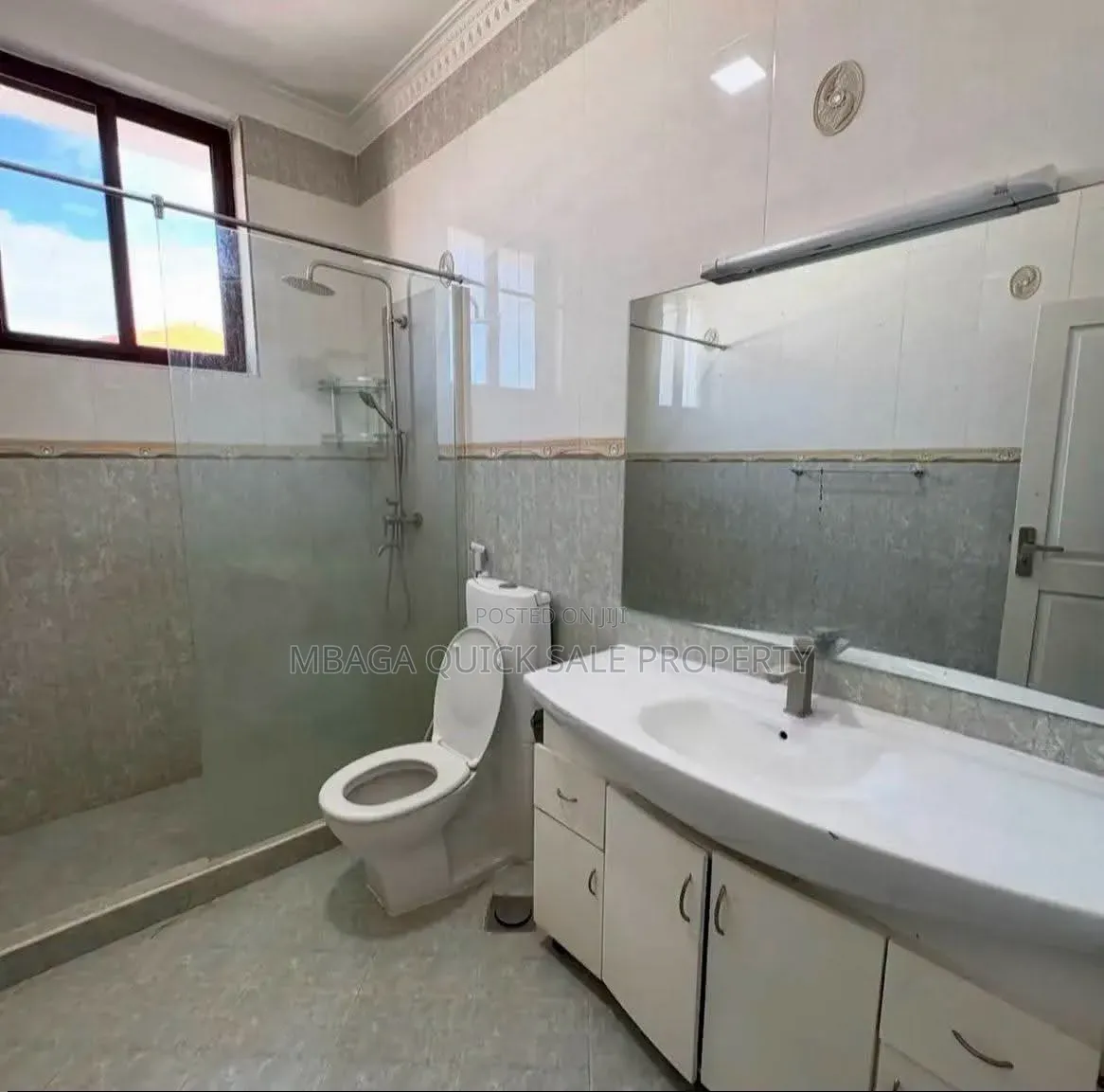 Furnished 4bdrm House in Ada Estate for rent