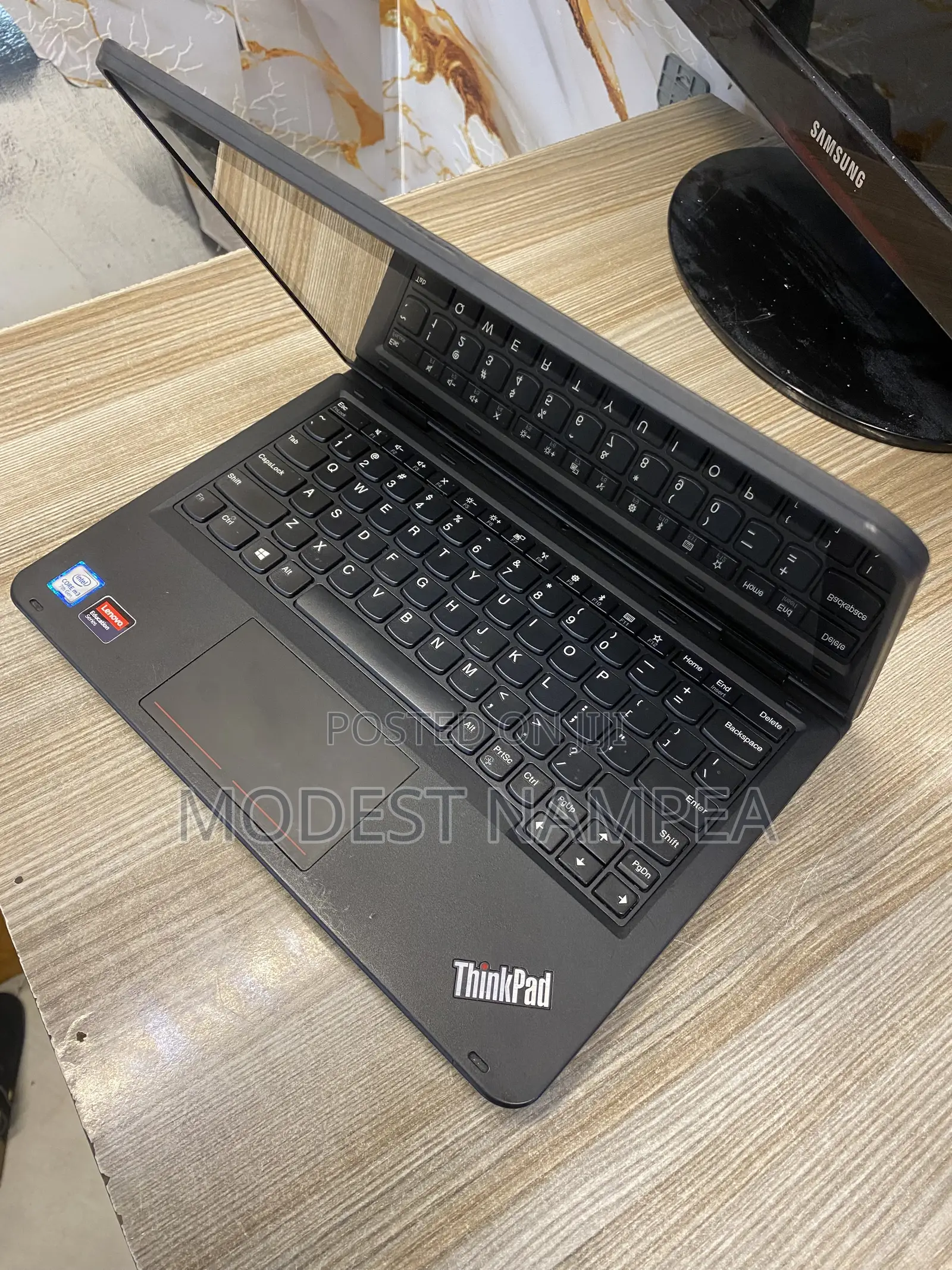 Laptop Lenovo ThinkPad 11e 8GB Intel Core M3 SSD 128GB
