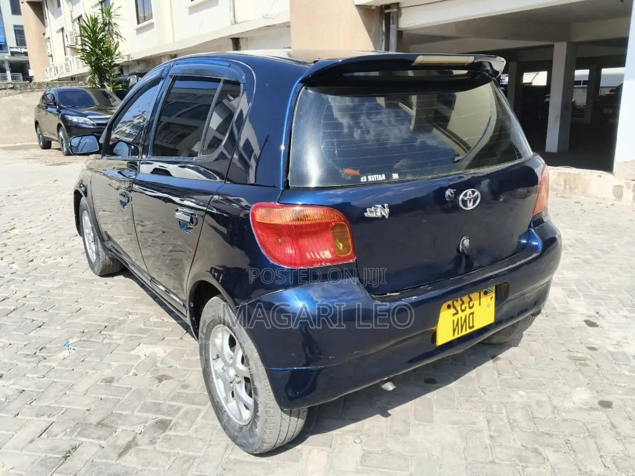 Toyota Vitz 1.0 FWD 3dr 2002 Blue
