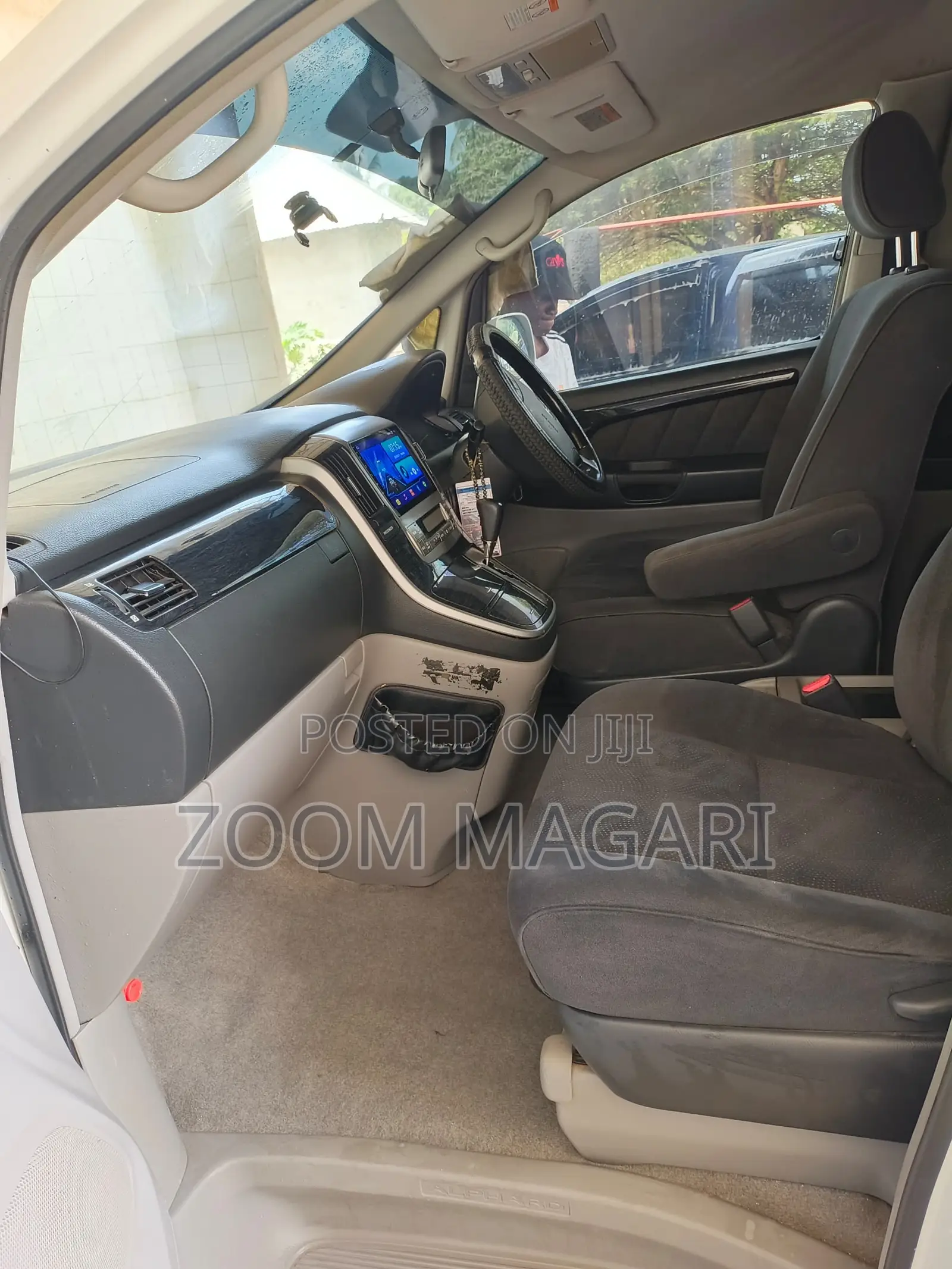 Toyota Alphard 2005 Pearl