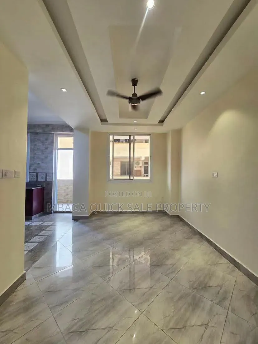 3bdrm Apartment in Upanga for rent
