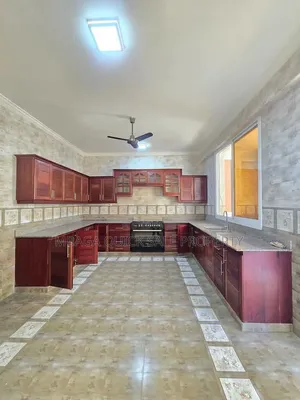 3bdrm Apartment in Upanga for rent