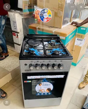 Solster Gass Cooker
 Gas Cooker 3 Gas Burners + 1 Electric Hot Plate