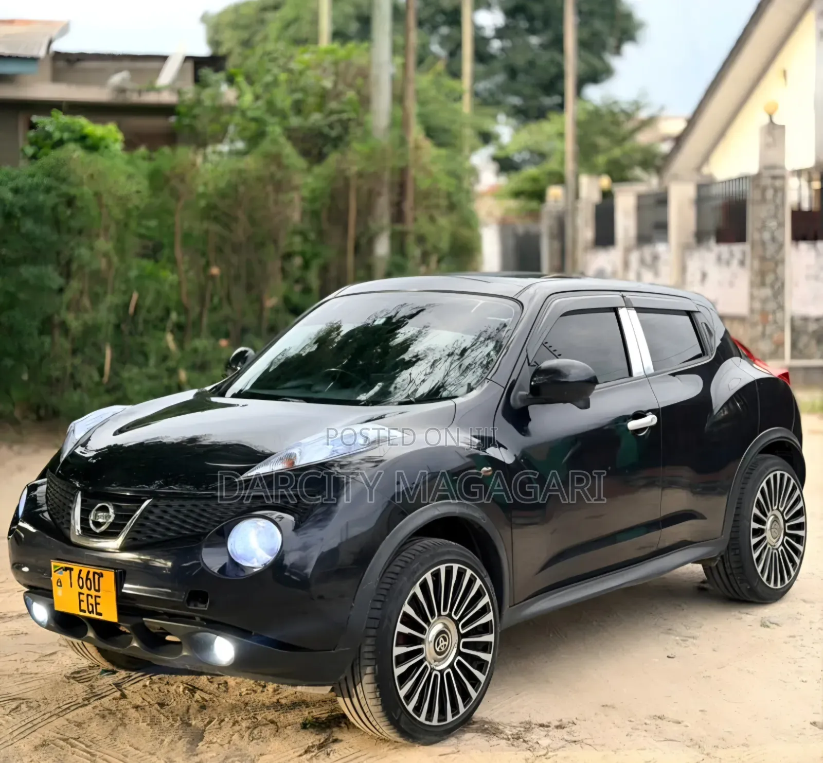 Nissan Juke 2011 Black