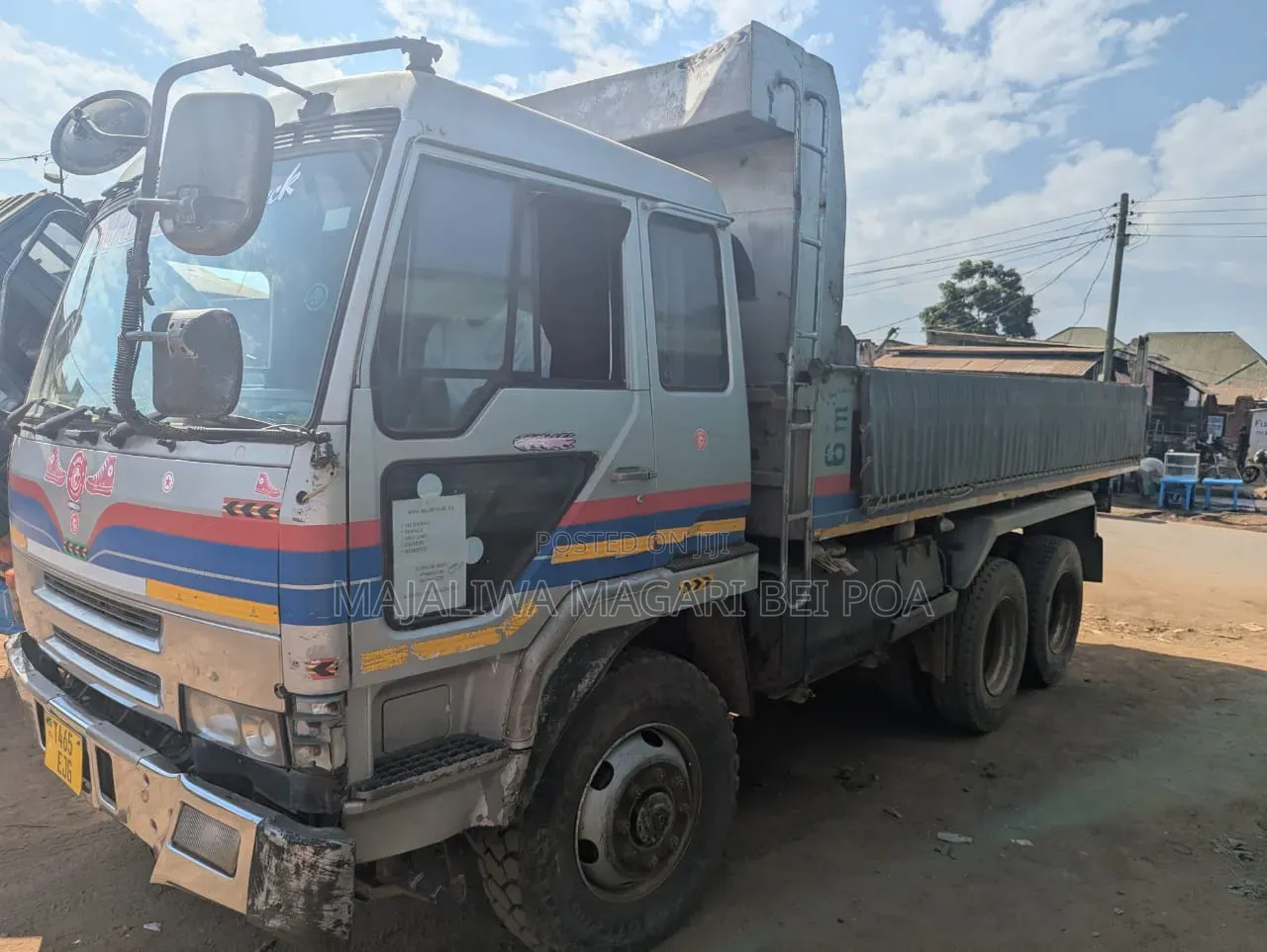 Mitsubishi Fuso Tipa Inauzwa 2015 White