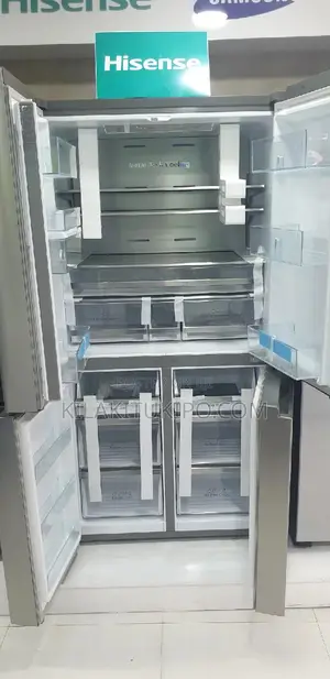 Hisense Fridge Big 4 Doos 579L