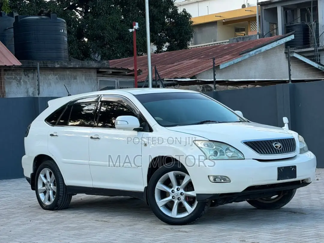 Toyota Harrier 2006 White