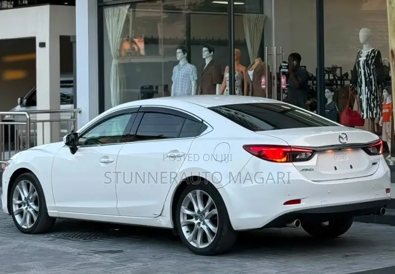 Mazda Atenza 2015 White