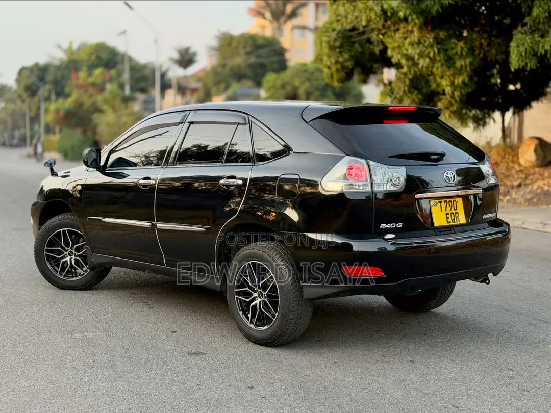 Toyota Harrier 2006 Black