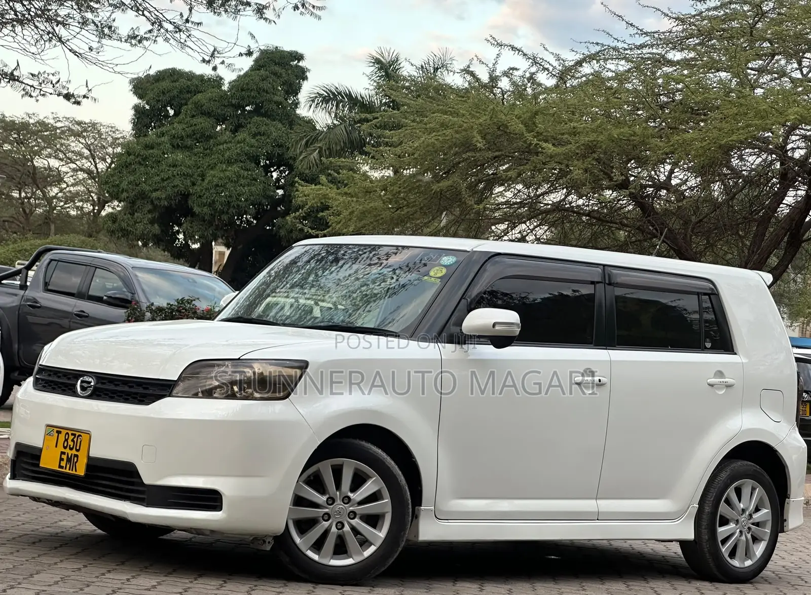 Toyota Corolla Rumion 2012 White