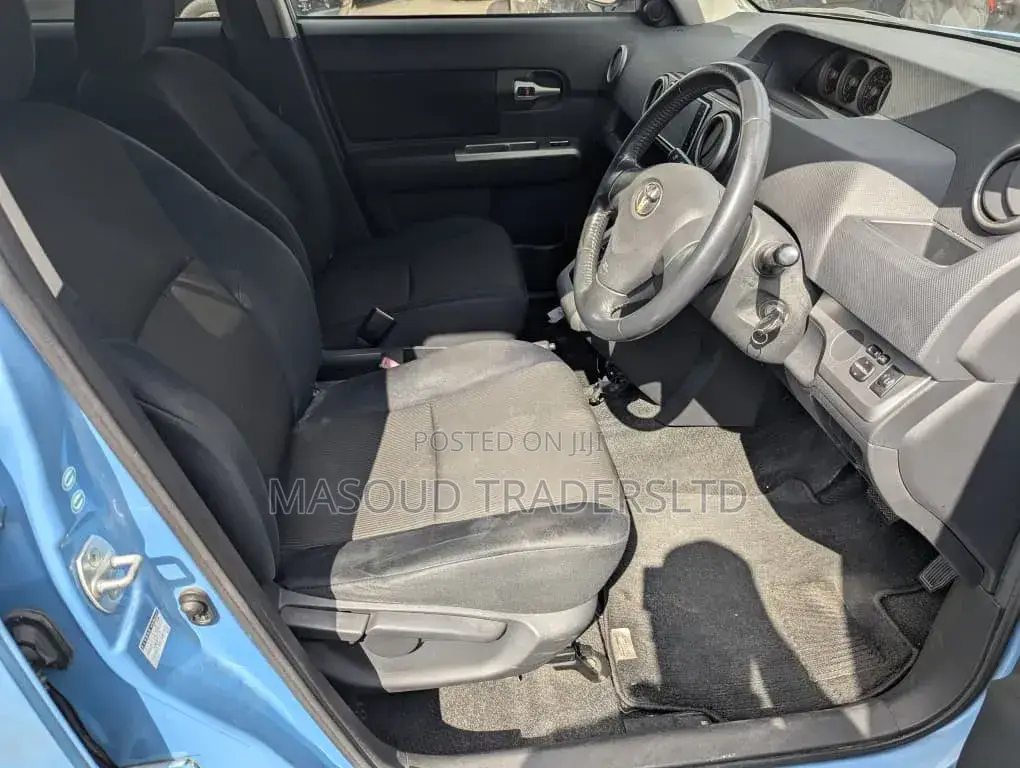 Toyota Corolla Rumion 2009 Blue