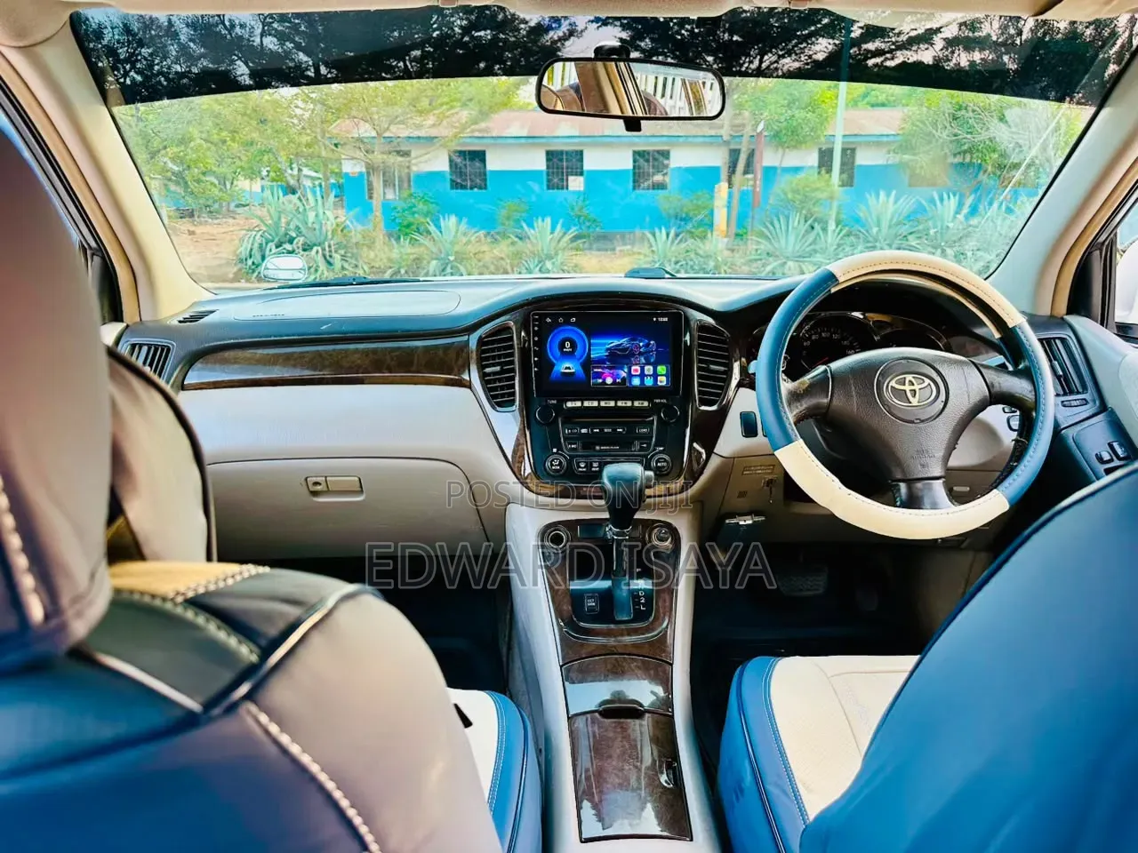 Toyota Kluger 2004 White