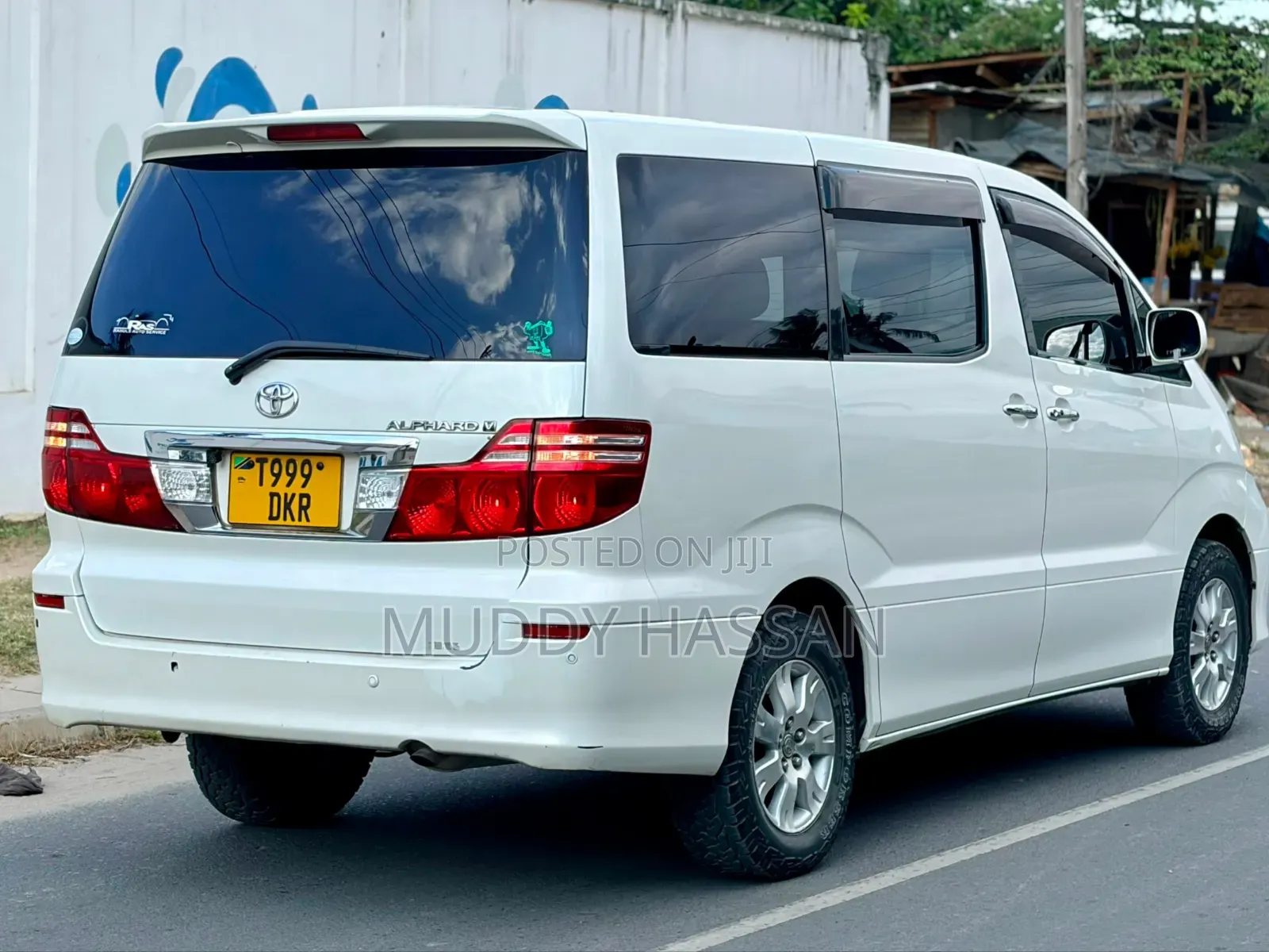 Toyota Alphard 2006 White