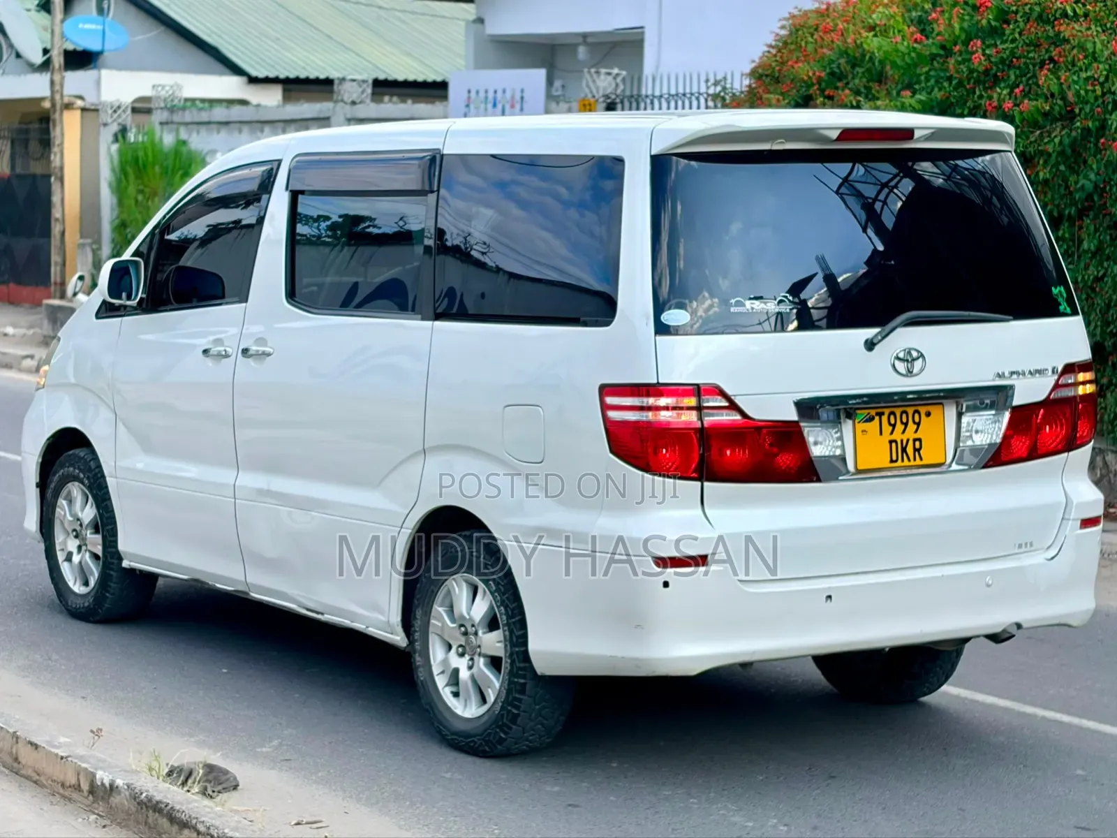 Toyota Alphard 2006 White