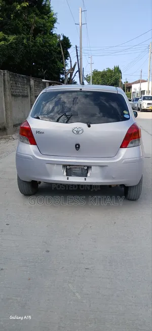 Toyota Vitz 2007 Purple