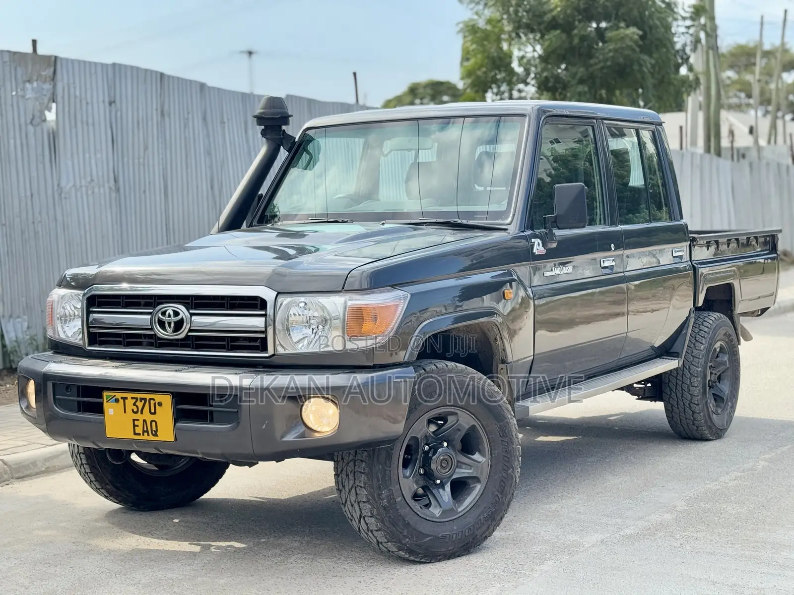 Toyota Land Cruiser 79 Series 2022 Gray