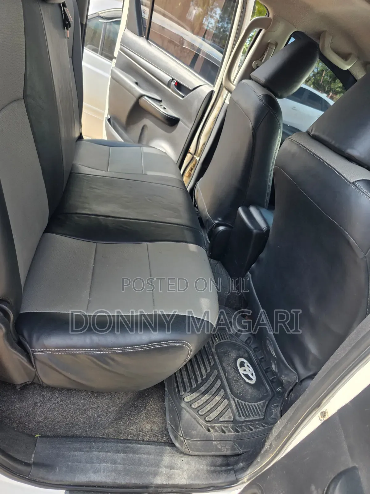 Toyota Hilux 2016 White