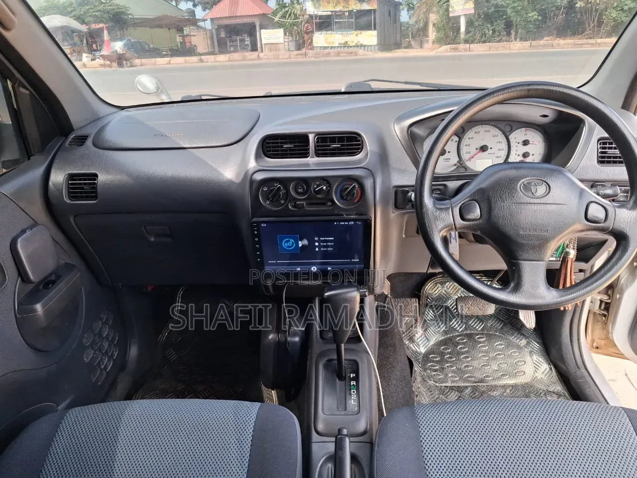 Toyota Cami 2010 Silver
