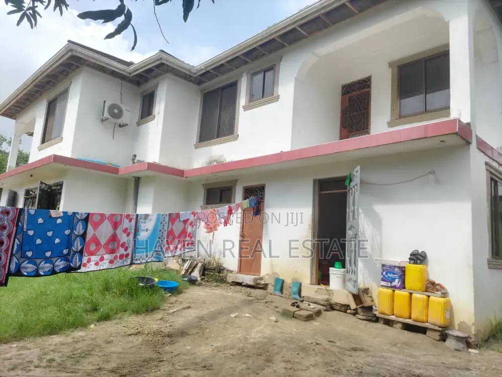 5bdrm House in Kibamba for sale