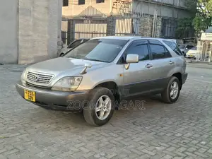 Toyota Harrier 2001 Gray