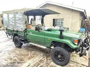 Toyota Land Cruiser 79 Series 2002 Green