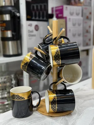 Set of Cups