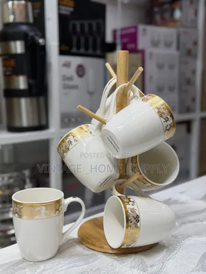 Set of Cups