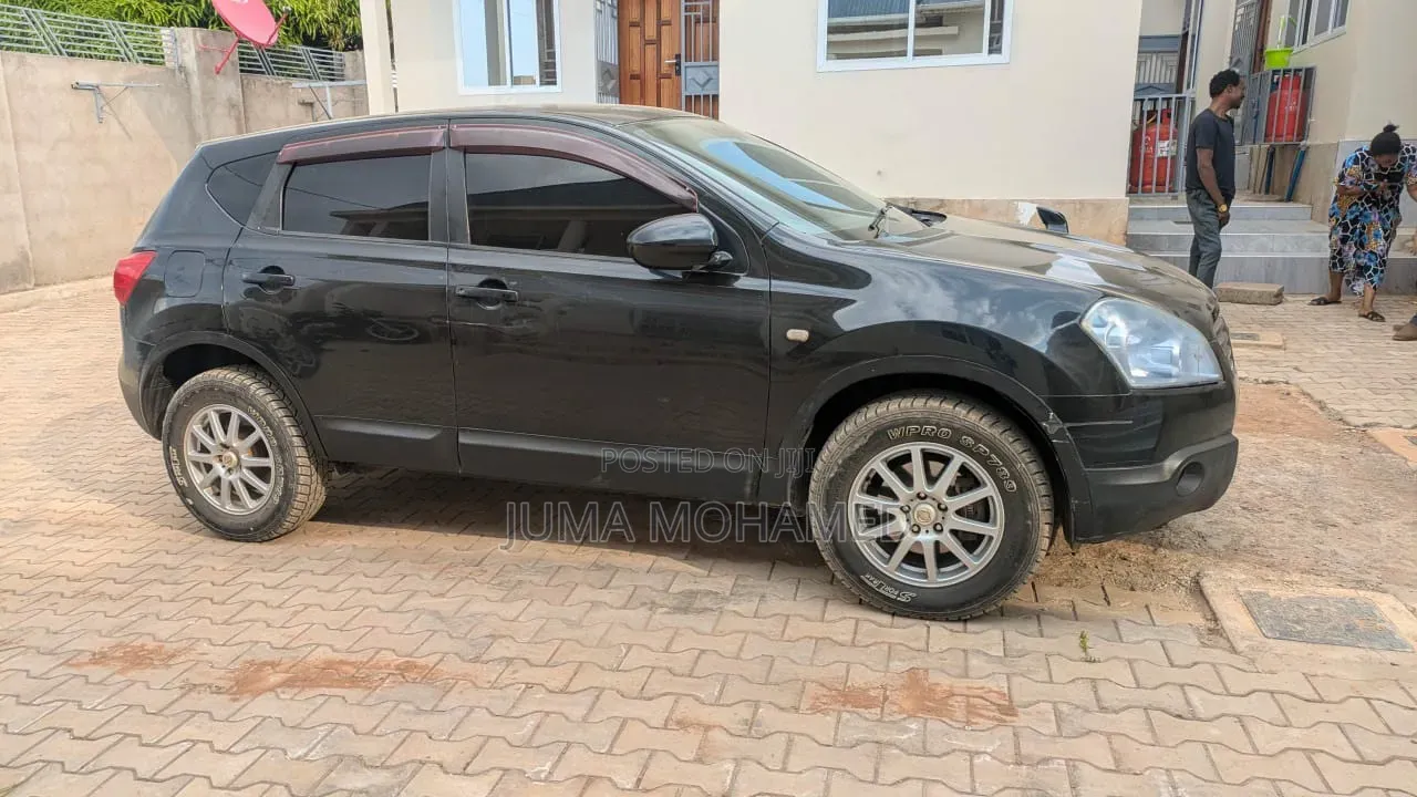 Nissan Dualis 2004 Black