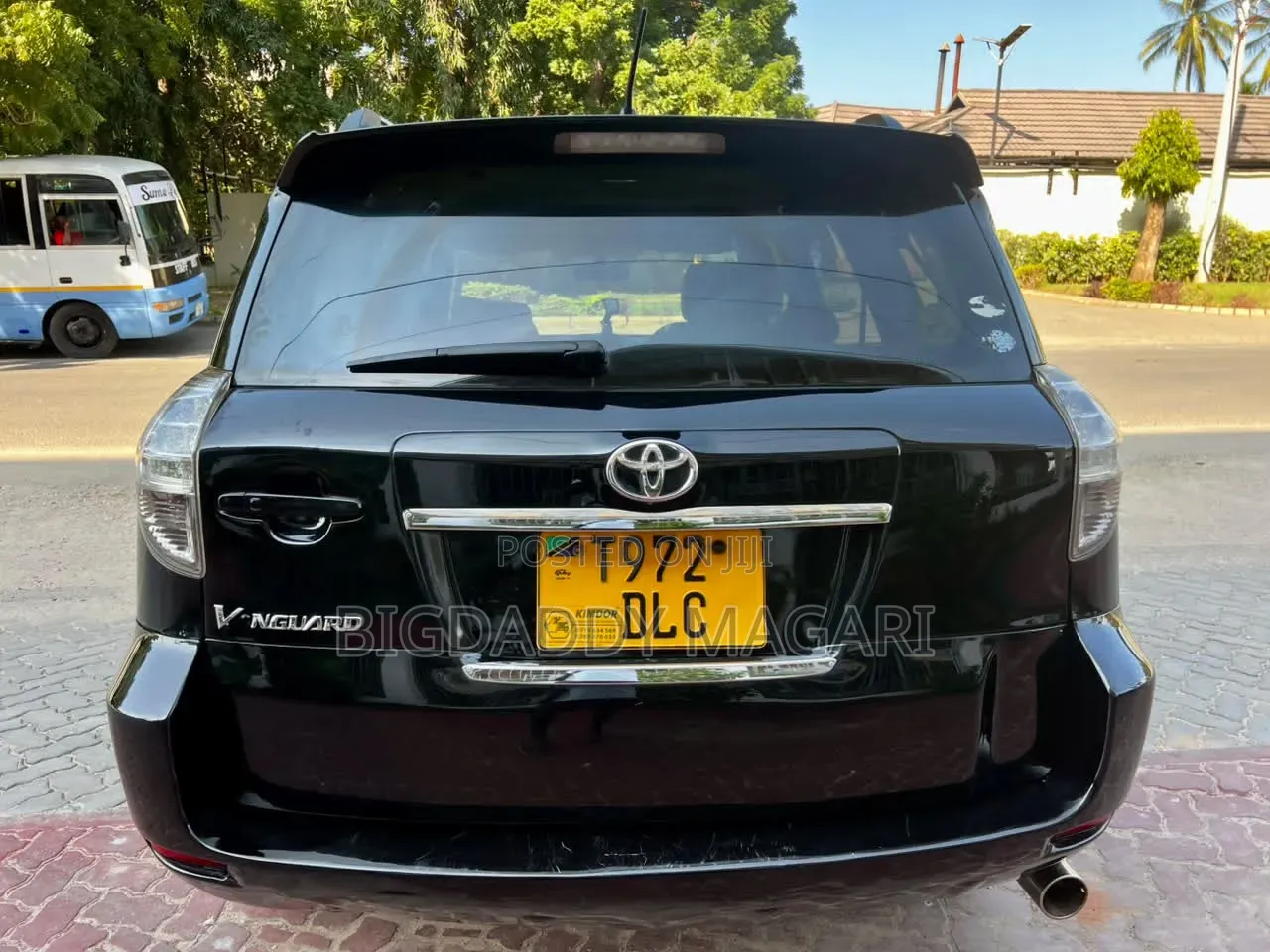 Toyota Vanguard 2012