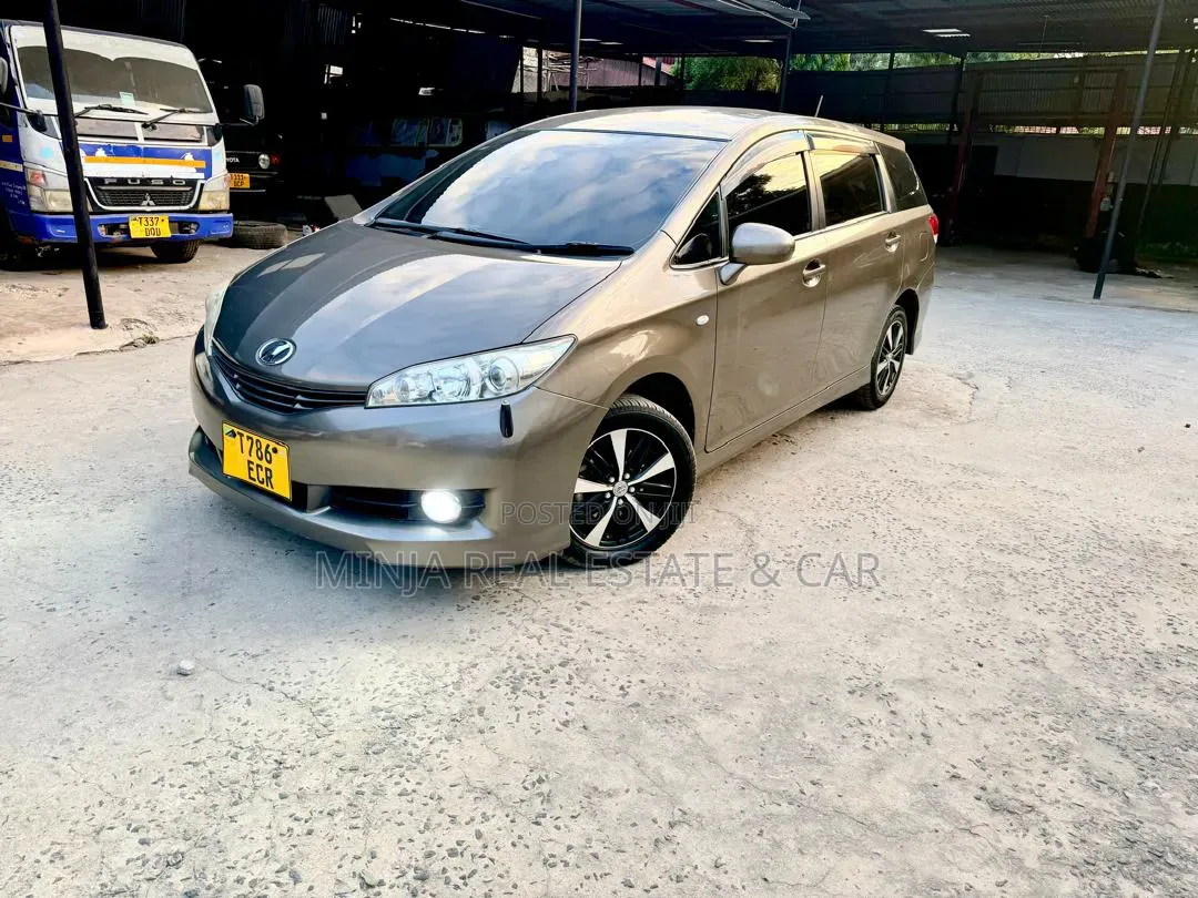 Toyota Wish 2011