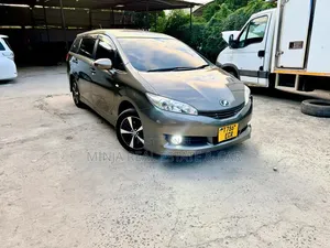 Toyota Wish 2011