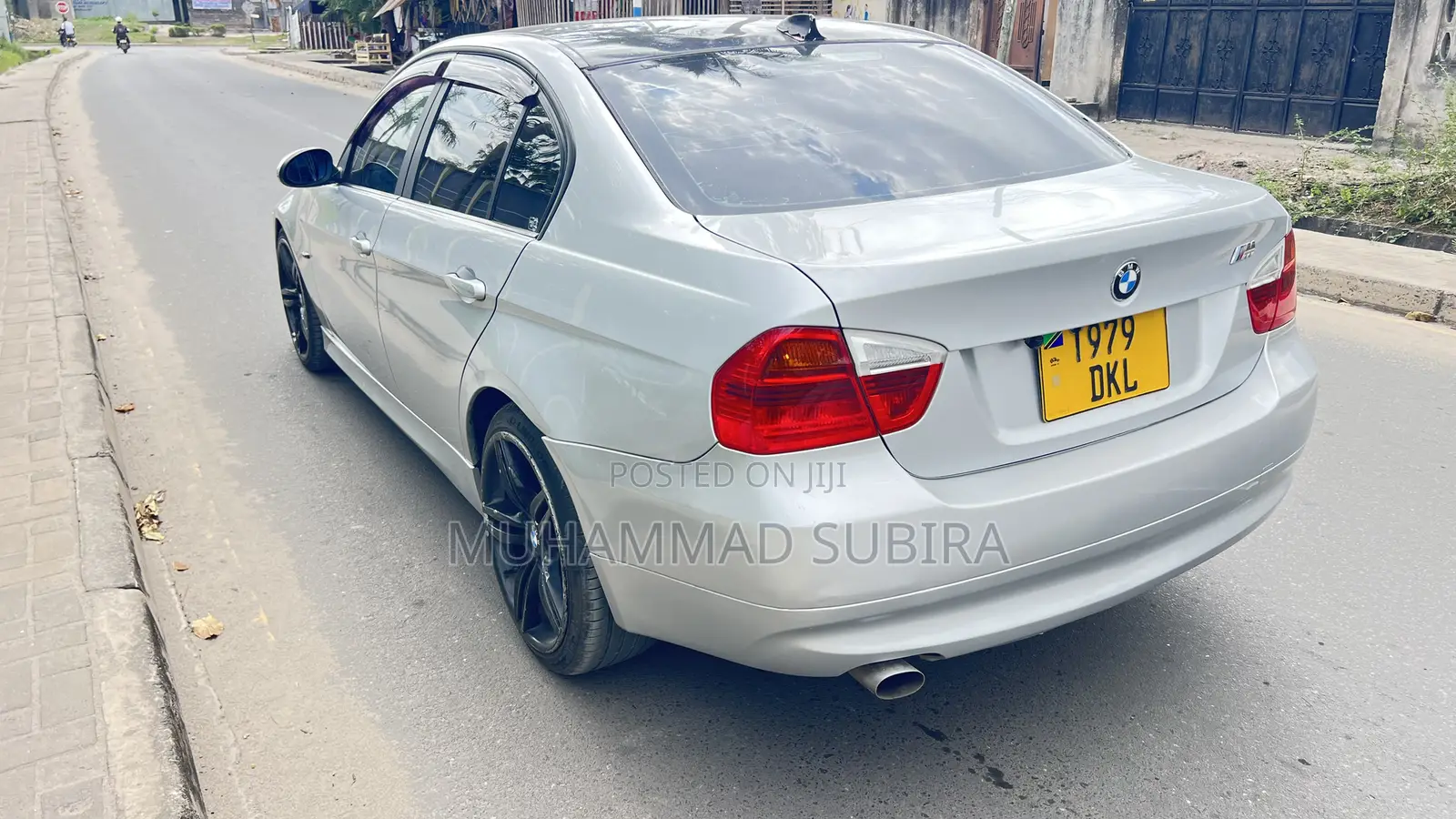 BMW 3 Series 2010 Silver