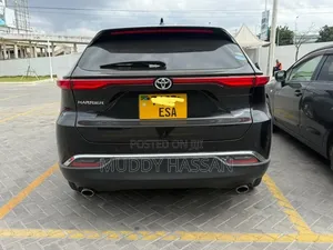 Toyota Harrier 2021 Black