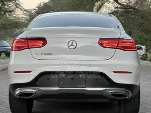 Mercedes-Benz GLC-Class 2017 White