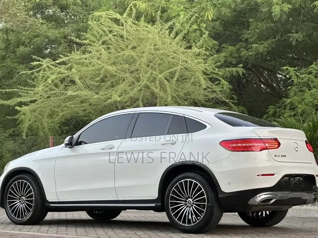 Mercedes-Benz GLC-Class 2017 White