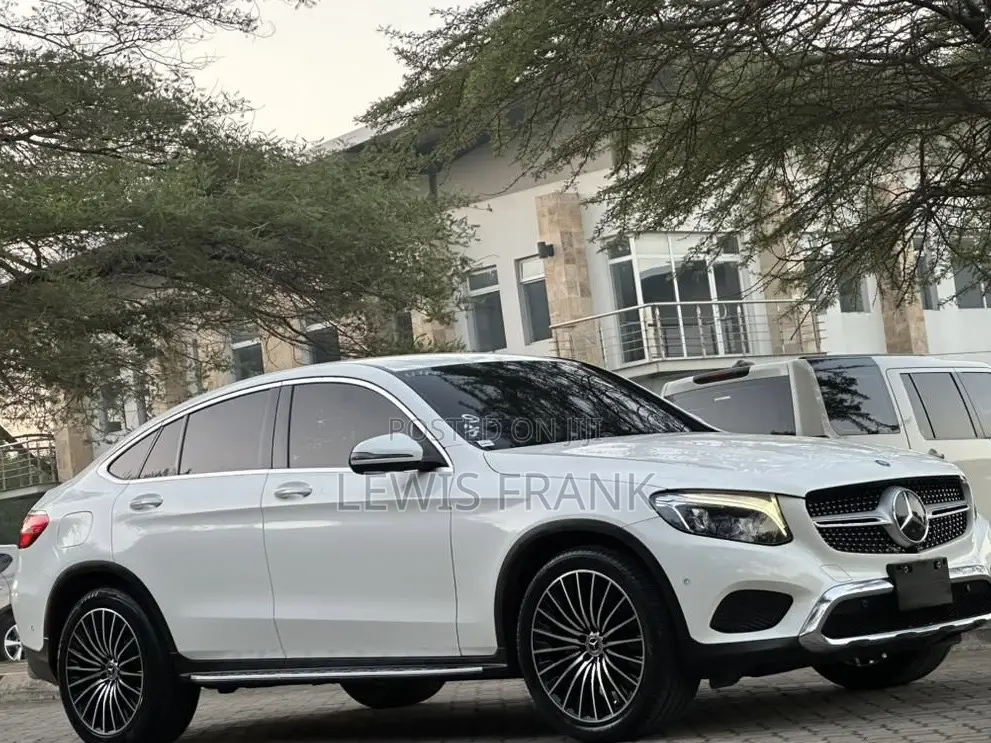 Mercedes-Benz GLC-Class 2017 White