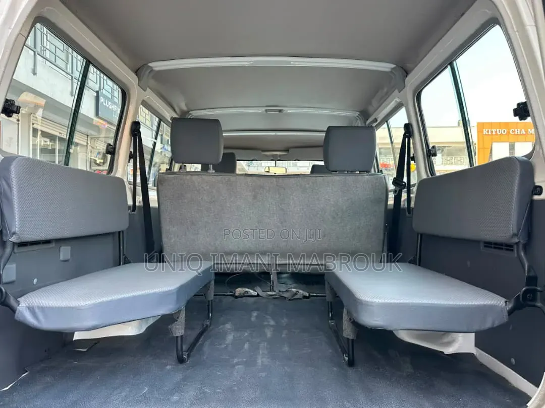 Toyota Land Cruiser 2014 White