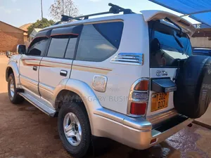 Toyota Land Cruiser Prado 2.7 16V 5dr 2000 White