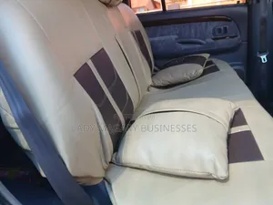 Toyota Land Cruiser Prado 2.7 16V 5dr 2000 White