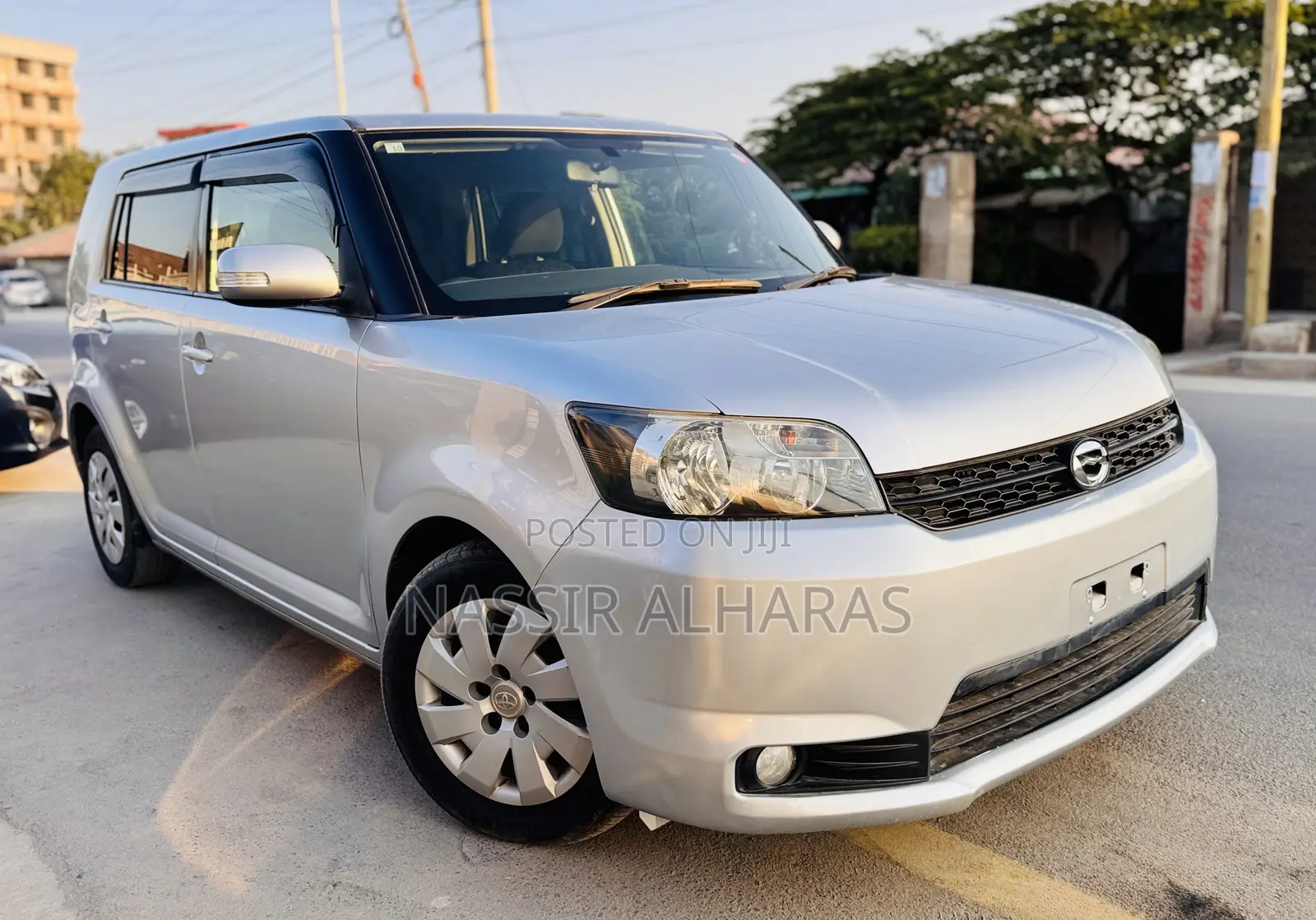 Toyota Corolla Rumion Hatchback 1.5 FWD 2010 Silver