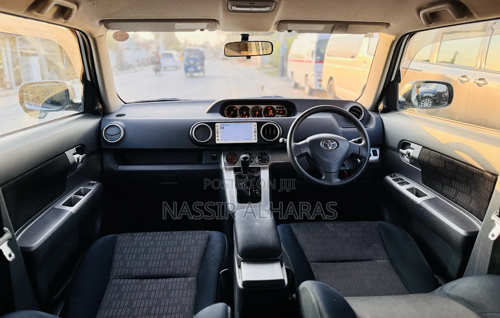 Toyota Corolla Rumion Hatchback 1.5 FWD 2010 Silver