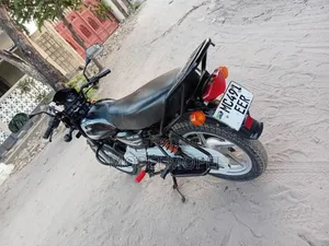 Bajaj Boxer 125 2025 Black