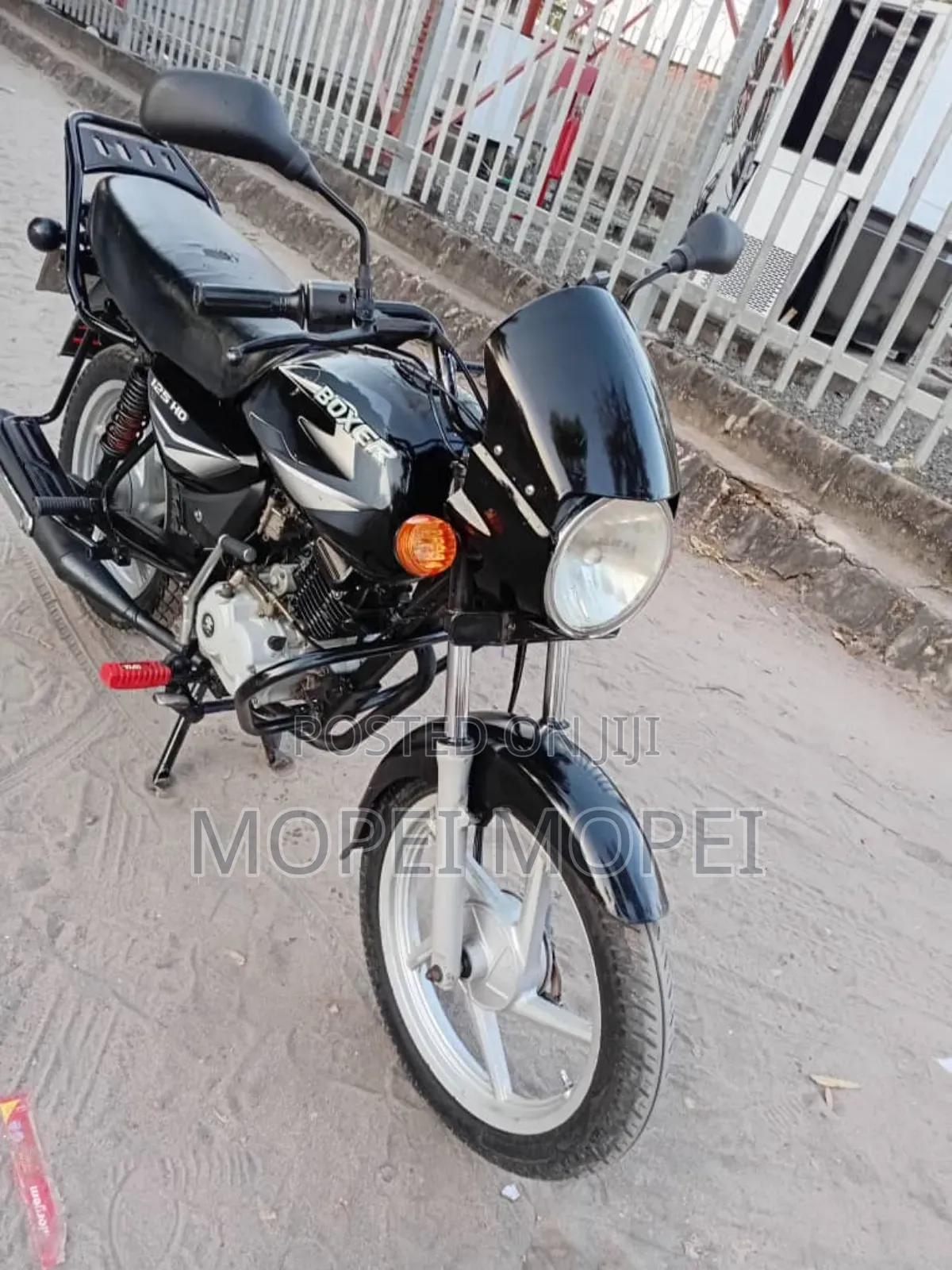 Bajaj Boxer 125 2025 Black