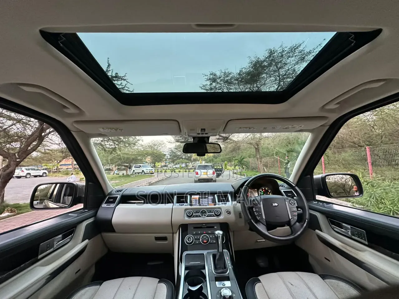 Land Rover Range Rover Sport 2010 Gray