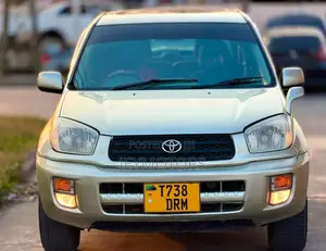 Toyota RAV4 Automatic 2003 Silver