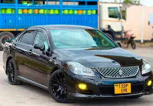 Toyota Crown 2009 Black