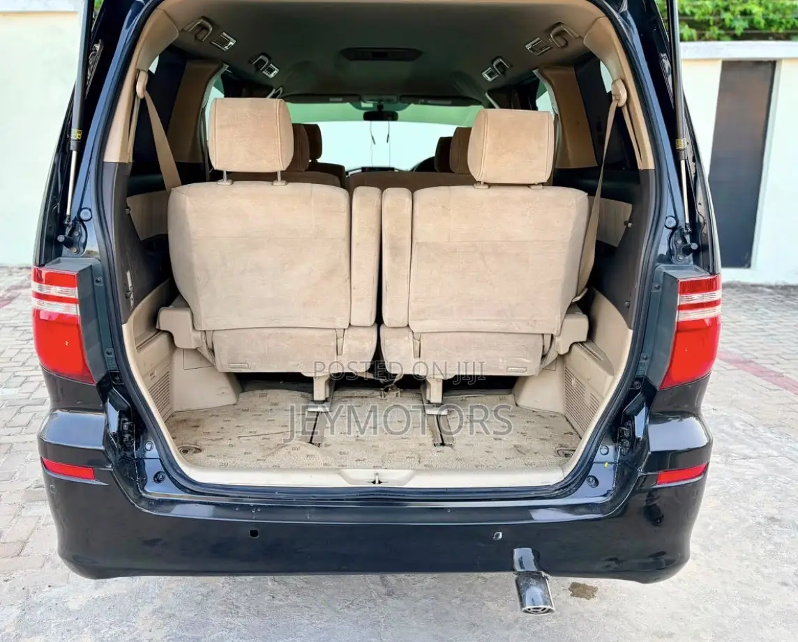 Toyota Alphard 2004 Black